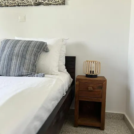 דירה Teak Charm 2-br *